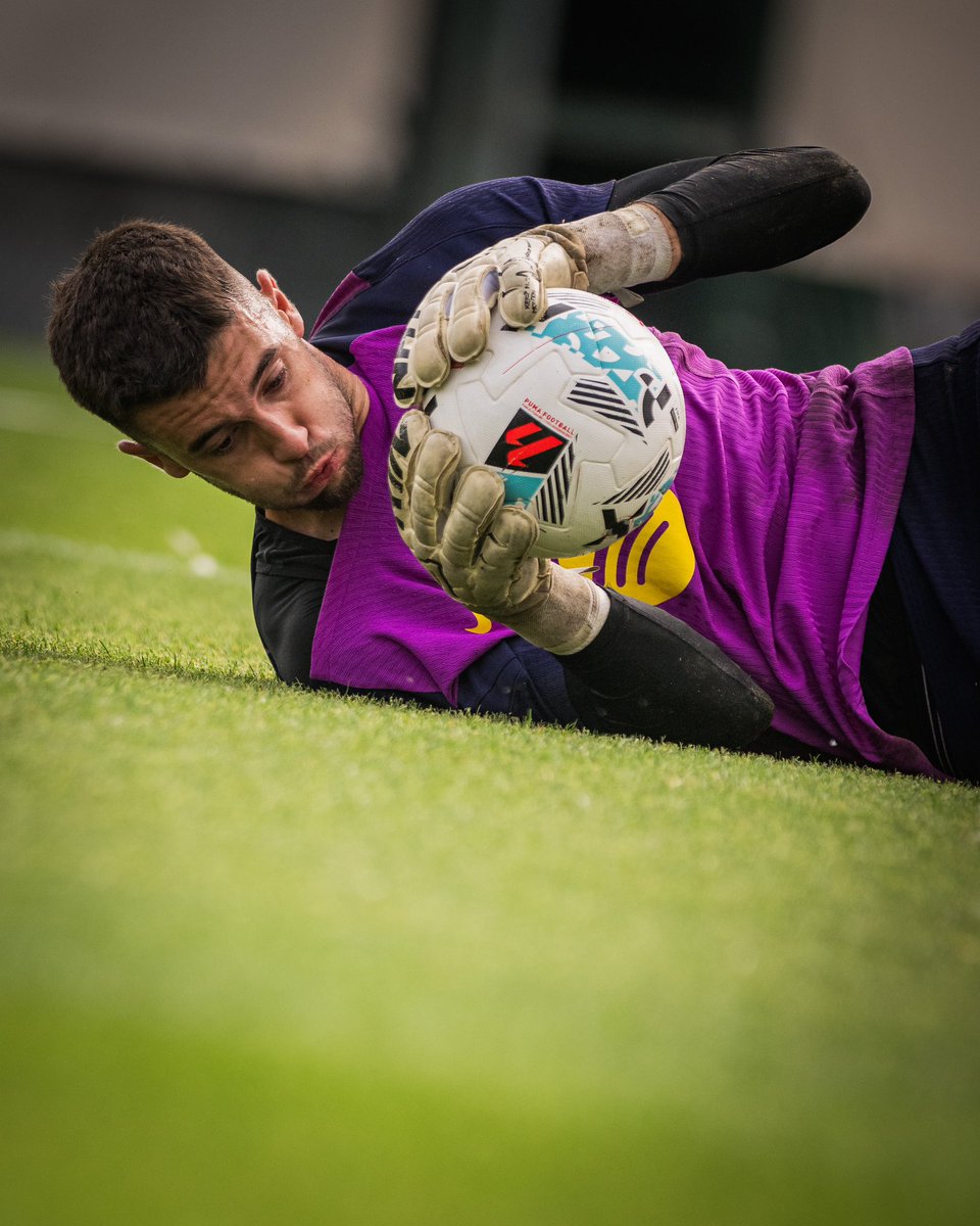 𝗝𝗢𝗔𝗡 𝗚𝗔𝗥𝗖𝗜𝗔 𝟭𝟯 🧤