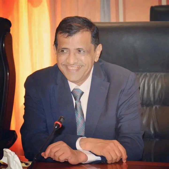 غازي المصعبي رمز وطني كبير، واعتقاله لن يطفئ صوته ولن يكسر إرادة اليمنيين. كل قيد يفرضه الحوثي سيكسر عاجلًا. #اطلاق_سراح_غازي_المصعبي