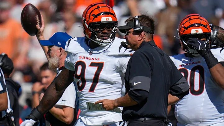 CBoxSports's tweet photo. Shemar Stewart graded out as the second best defensive rookie yesterday with an 88.9 PFF grade!

He logged 3 QB hurries in 25 pass rush snaps. 

#Bengals https://t.co/0XVFQCBbNc
