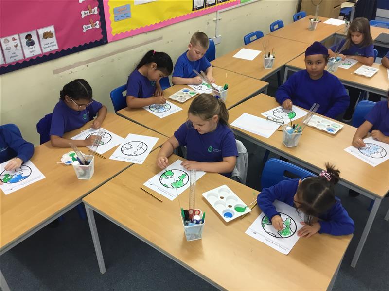 2AS have settled in well by starting our history topic off looking at The Great Fire of London. Miss Stojanovic and Mrs Poole are really looking forward to the year ahead with them. #GrovePrimary #GroveCommunity #buildingfuturestogether