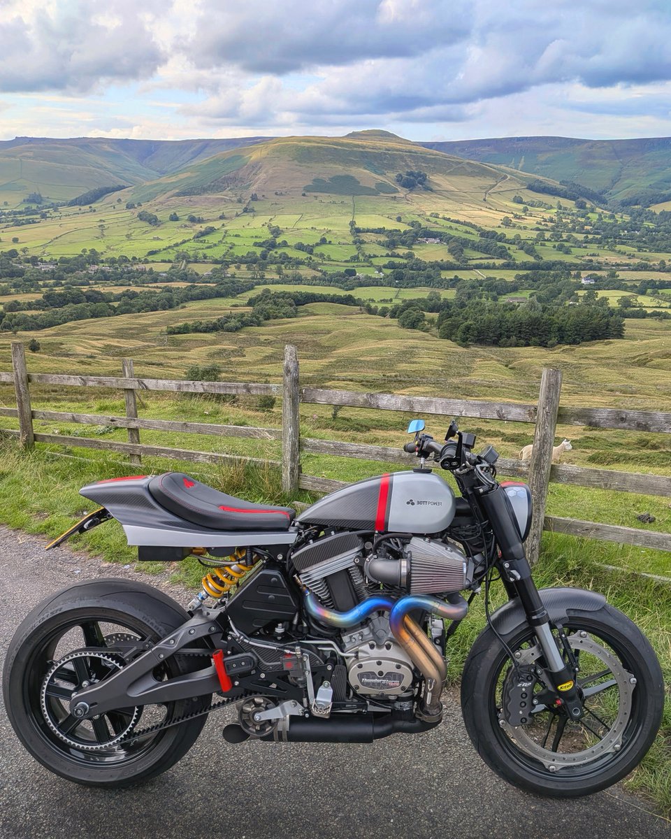 It’s always nice to see an XR1 well taken care of and properly used.
Thanks David for the photo!