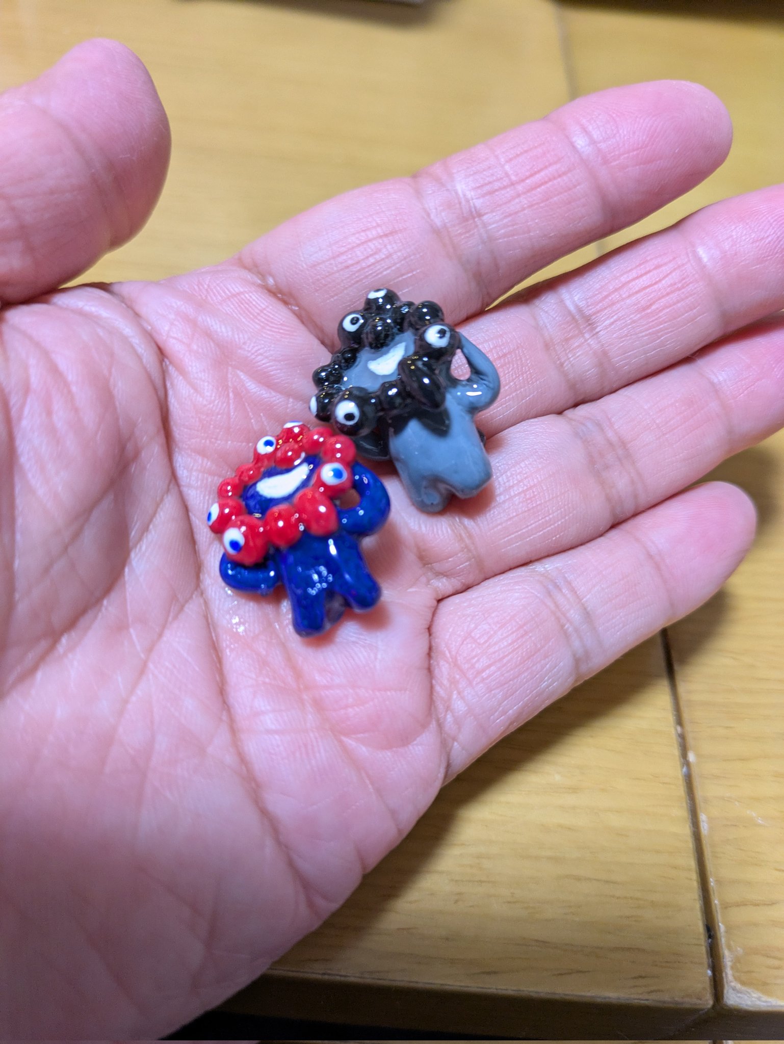 黒ミャクミャク 立ち2個 関西万博】黒ミャクミャクどこで買える？売ってる場所・完売時間