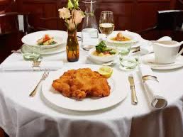 CorinnePulitzer's tweet photo. #Foodies are saying “Wunderbar” today! It’s #NationalWeinerSchnitzelDay, & this light & crusty cutlet dish with its origin in #Austria, is top of the menu all day! 🇦🇹 @CafeSabarsky @BierhausNYC #Hiedelberg @ReichenbachHall #Rolfs @NationalDayCal @HeyWhatDay @DiningGuide2Day https://t.co/lt07nFdDCT
