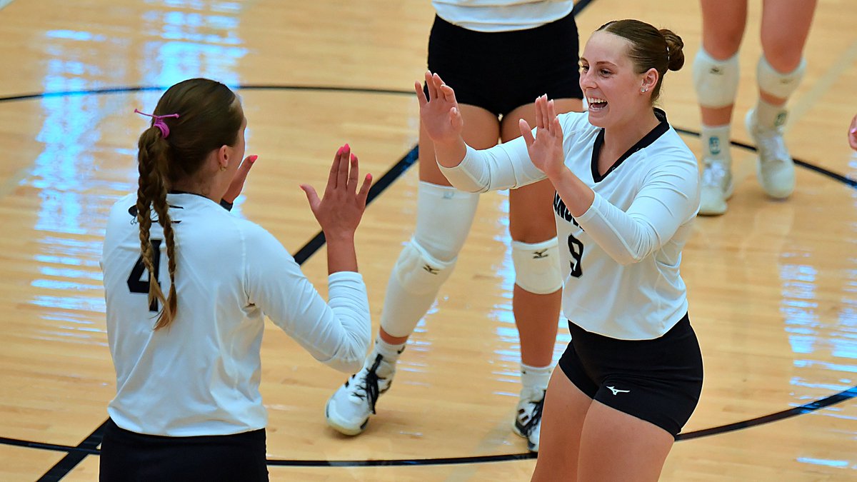 🏐 | <a href="/cunevolleyball/">Concordia Bulldogs Volleyball</a> will make a long-awaited return to Friedrich Arena on Wednesday when College of Saint Mary visits. The Bulldogs will carry an 8-1 record and No. 2 NAIA ranking into this week's GPAC action. #LetItRip 

WEEKLY PREVIEW ➡️ cune.edu/athletics/team…