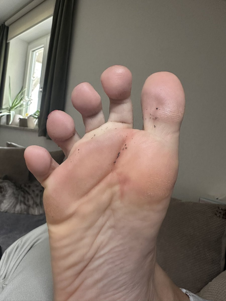 Weiche Sohlen und leckere Fussel 😈 Dir bleibt nichts anderes übrig mir mit Geld zu dienen 🤑💸 

Findom 
<a href="/cheesytoesands2/">cheesytoesands1</a> <a href="/Feetcentral13/">Feetcentral</a> <a href="/feetpuppy90/">footboy69</a> <a href="/user385u/">RT Femdom & Feet models</a> <a href="/rt_feet/">Feet RT PROMO 💯K</a> <a href="/FeetForumArea/">Foot Fetish Forum</a>