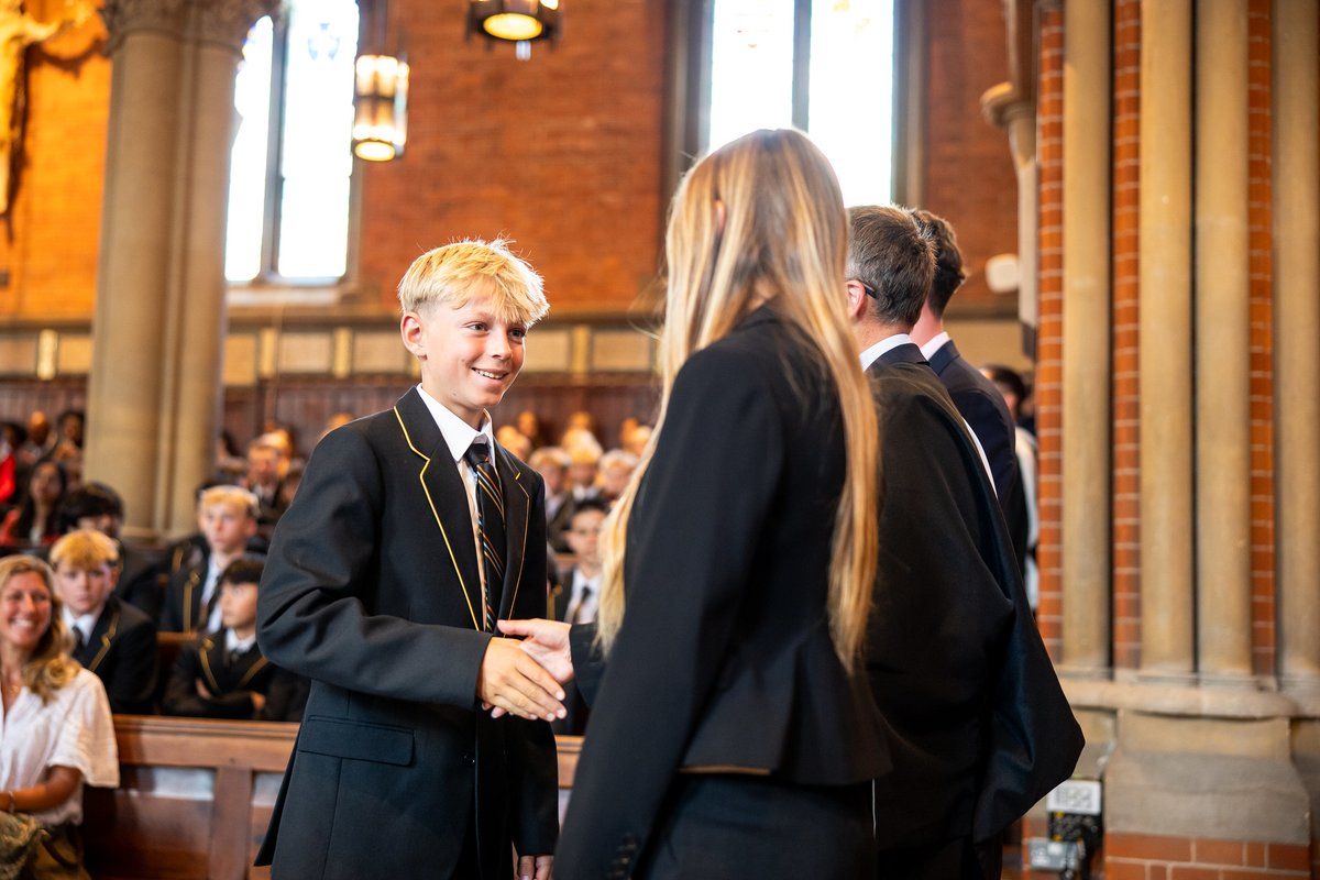 WellingtonUK's tweet image. Sunday, 31st August saw 299 new pupils start their Wellington careers.  Excited anticipation – along with a few butterflies – was in the air as they made their way to Chapel for a short welcome ceremony. wellingtoncollege.org.uk/news-events/we…
#OurWellington #RealiseYourPotential