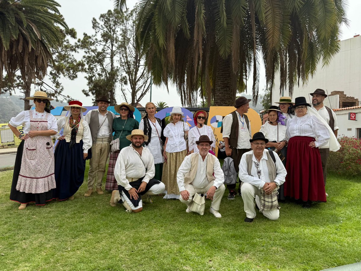 Como cada año volvemos a la Romería de Teror. ¡Feliz día del Pino!.
