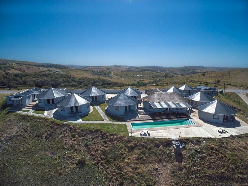 TravelAbodes's tweet image. GREEN FIELDS HOTEL/KING SABATA DALINDYEBO
COFFEE BAY, EASTERN CAPE! 

#TravelAbodes #staycation 
Mkhwanazi Malema A-reece
 Daveyton SAHRC Tshepo #LunarEclipse flip Ribeiro Shimza Ride  #CapeTown Sundowns 
Floyd Zondo Tyla Afrobeats