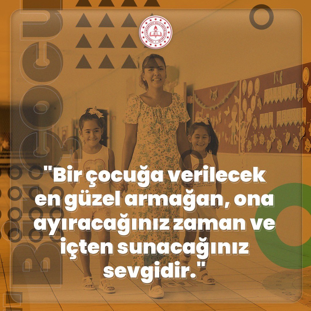 Değerli Anne Babalar,

Bir çocuğun kaydolduğu ilk okul, “ailesi”; tanıdığı ilk öğretmeni, “ebeveyn”leridir. 

“Aile Yılı”nda da evlatlarımızın güzel yarınları için paydaşlığımızı çok önemsiyor; ortak bilgi ve deneyimlerimizin ışığında birlikte yol almayı diliyoruz…