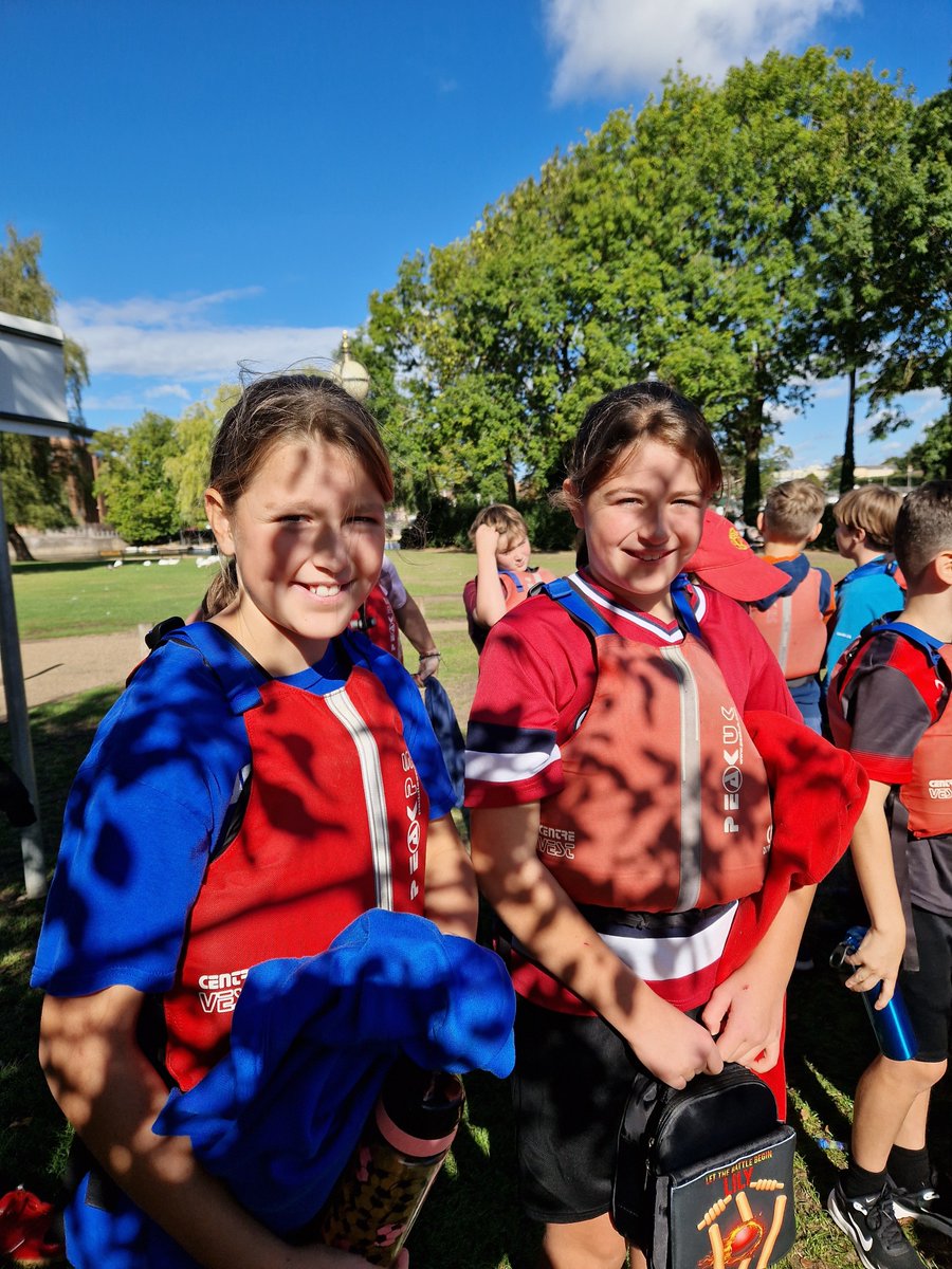 What a day to be messing about on the river 😎 Year 6 are all set for Bell Boating 🚣‍♀️ #bishoptonyear6 #bishoptonenrich