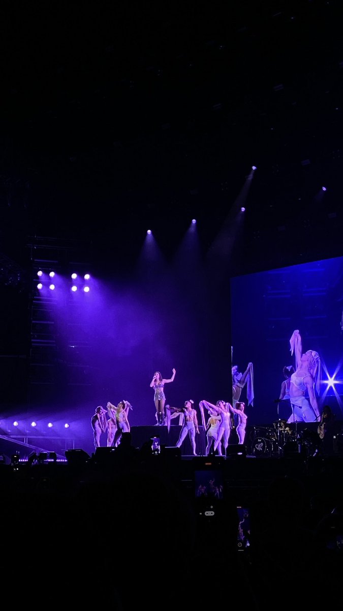 paola⸆⸉ TT TOUR N1💋🪩🇧🇷 tweet media