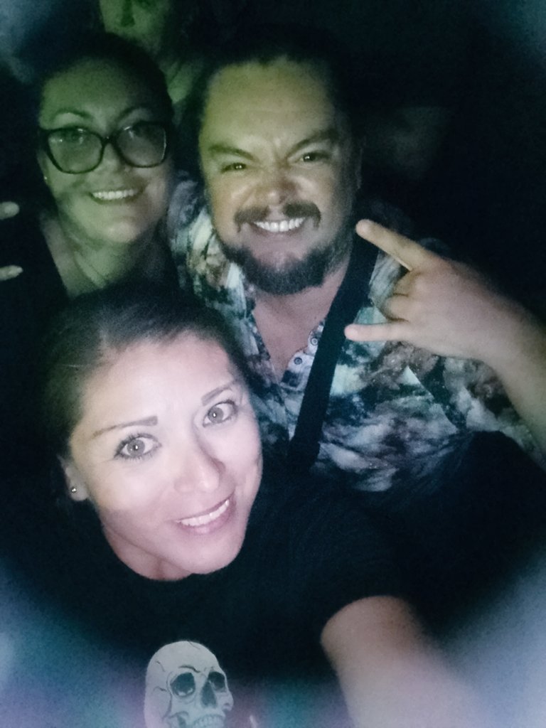 Pues algo de ayer en el concierto de la Bersuit, que estuvo super chingón, gracias mi <a href="/Tavaresalaire/">Alejandro Tavares</a>  <a href="/chaaksaldana/">Chaak Saldaña</a>  la pasamos chingon, hasta el baño de chelas nos tocó! Y como siempre los <a href="/BorrachosDCora/">Borrachos de Cora ❤️</a> siempre presente en los mejores eventos😎❤️ Un concierto más a la lista😌