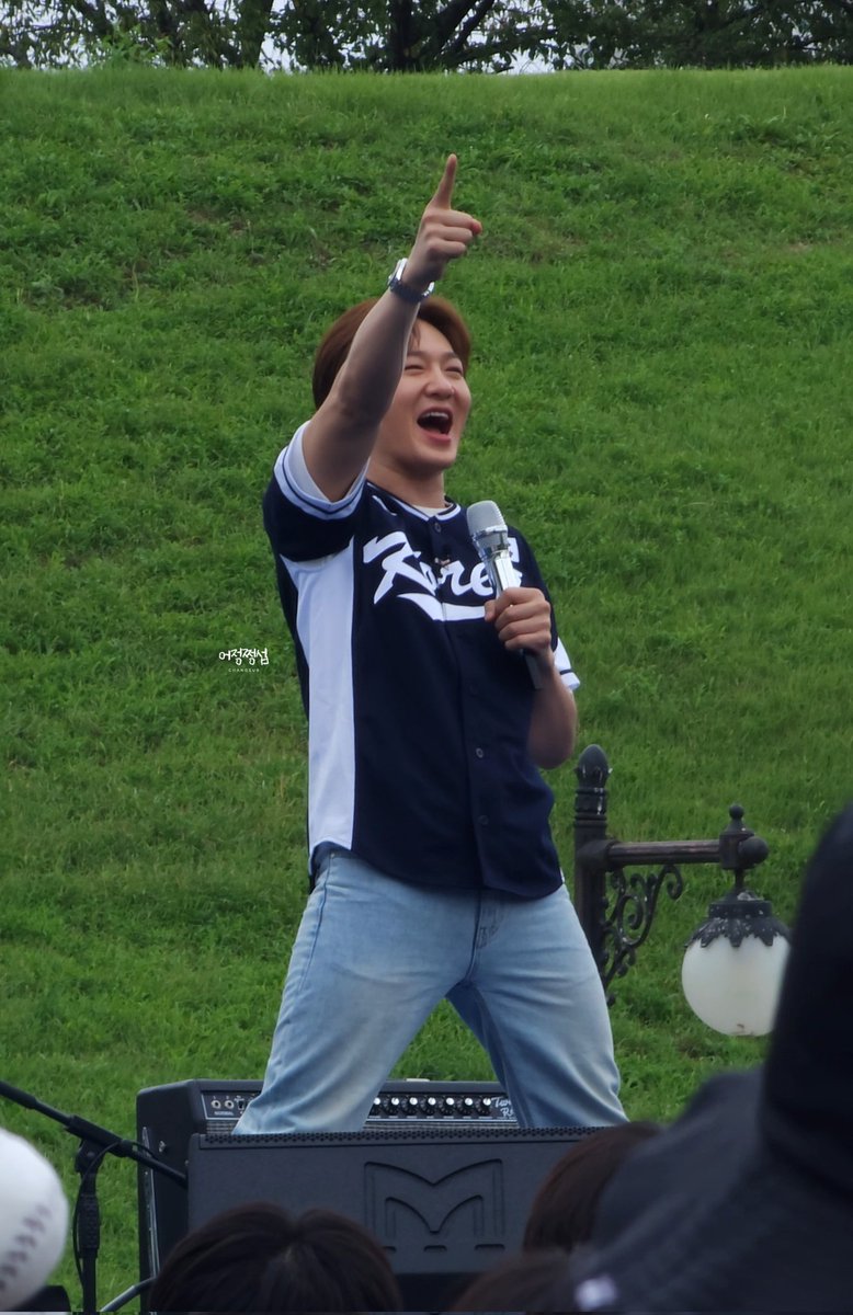20250908 너를 위해 부른다🎶

너를 위해~ 부른다!!

#이창섭 #창섭 
#너를위해부른다