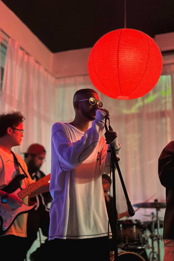 glazedbaguette's tweet image. God bless man everyone still buzzed about that night. So so many people helped me and supported me from the start of this album, to this very point. @Dafrosty a champ and a half we pulled it off fr #horsepower