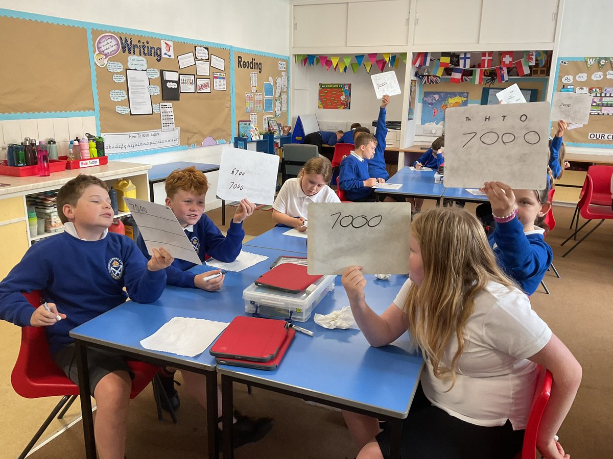 stpetersgala's tweet image. P6 using their whiteboards to show their learning. We were rounding whole numbers to the nearest 1000, 10000 and 100000. @SBCNumeracy @SBCEducation1 #concentrate