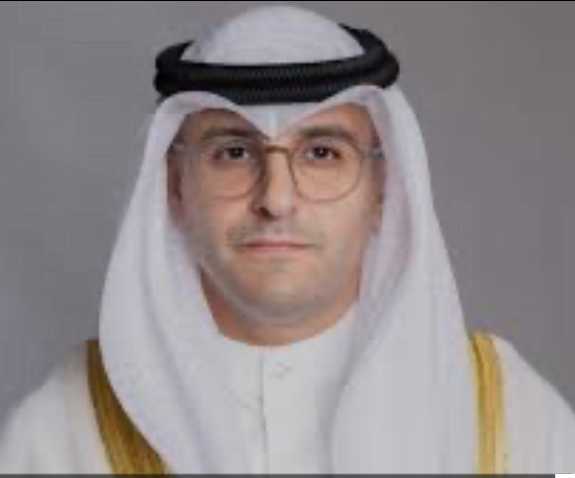 بما أن السكنية اقرت  وعدلت وخلال مدة بسيطة قانون المطور العقاري وأعلنت عن طرح مواقعه فمن باب أولى توزيع المناطق التي أقرت وأعلن عنها من قبلكم  كأرض وقرض وخصصت للمواطنين هي الصليبية وتيماء اتضح أن سكنية تخدم التاجر وليس المواطن.
<a href="/KuwaitiCM/">مجلس الوزراء الكويتي</a> 
<a href="/pahwgovkw/">المؤسسة العامة للرعاية السكنية</a> <a href="/GPFKW/">جهاز متابعة الأداء الحكومي</a>
#وين_الصليبية_يالأسكان