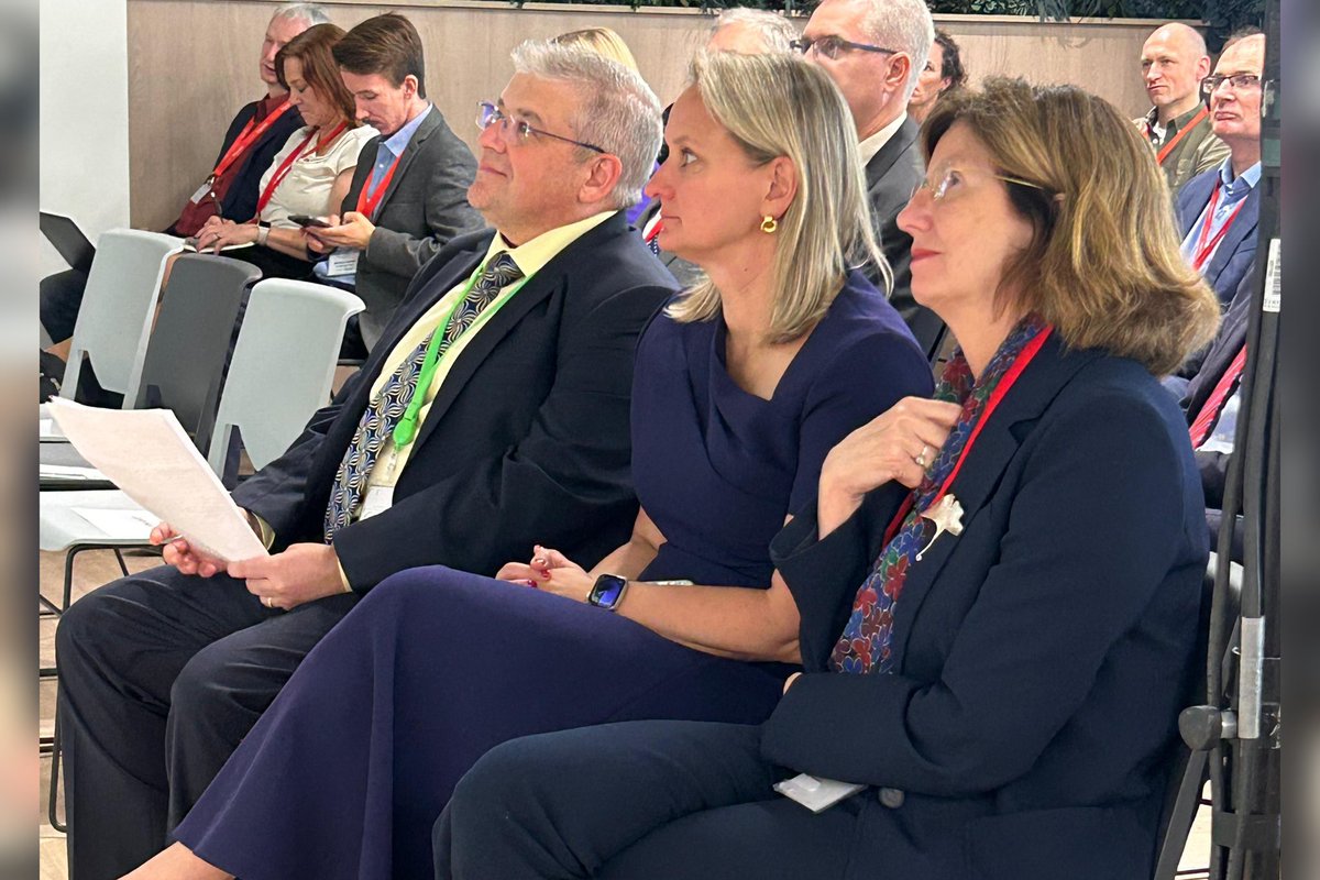 Hélène Duchêne tweet media