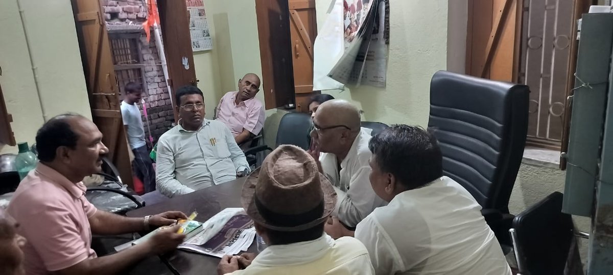 पुनपुन प्रखंड के अकाउंना ग्राम पंचायत के सरपंच अजय सिंह जी चाचा के श्राद्ध कर्म में शामिल हुआ। 
इस अवसर पर शांति और श्रद्धा के साथ उनकी आत्मा की शांति के लिए प्रार्थना की गई। 
ईश्वर उनकी आत्मा को शांति प्रदान करे।