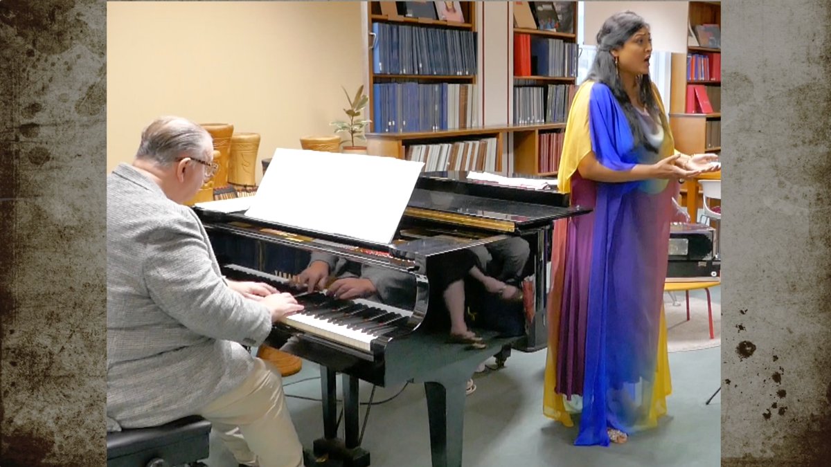 The walls of London's Westminster Music Library have heard many things, but never this. Sufi Opera singer Saira Peter's performance of 'Resplendent' was pure magic. 📷
#SufiOpera #SairaPeter #Resplendent #WestminsterMusicLibrary #LondonEvents youtu.be/obQznQ7MMRI
