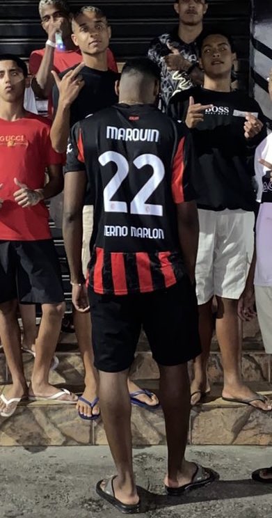 __marquin22's tweet photo. O luto sempre será eterno, apenas aprendemos a conviver com ele. 🖤 https://t.co/ROnL7Q6jKE
