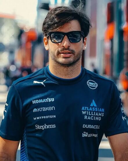 Sunglasses ftw #f1twtselfieday