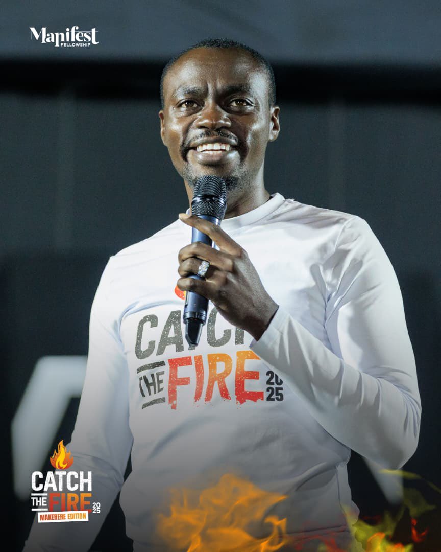 annitakomie's tweet photo. Romans 8:1 NLT
“So now there is no condemnation for those who belong to Christ Jesus.”

John 17:17 KJV
“Sanctify them through thy truth: thy word is truth.”

#PhanerooDevotion 
#FurtherStudy https://t.co/VhVl2Jj326