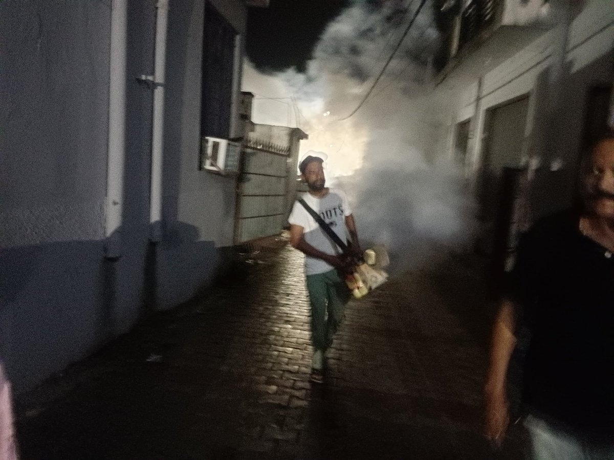 EosambaJk's tweet photo. Fogging in the flood prone areas to prevent citizens from diseases
@CM_JnK 
@dcsambaoffice 
@diosamba1 
@diprjk 
@SwachhBharatGov 
@OfficeOfLGJandK 
@MoHUA_India 
@md_sbm 
@Divcomjammu 
@PMOIndia https://t.co/XEeg5gEKhZ