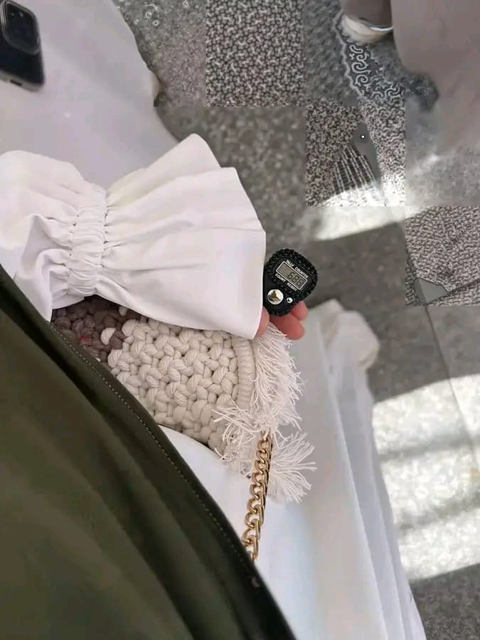 لـنـعـمِّـر شـبَـابـنـا بـالـصّـالـحـات، فـقـد لا يـكـون لـنـا مـشـيـب🤍🎀 

#مساء_الخير