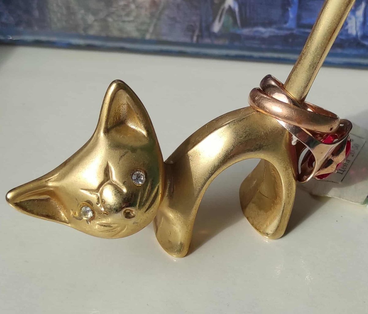 VintageSoviet's tweet photo. #Sale! 25% OFF!
#Brass #Cat #vintage #BrassFigure Cat #SolidBrass cat #Ring #Holder
https://t.co/rmQcpTeNk4 https://t.co/UEnAPfBxBy