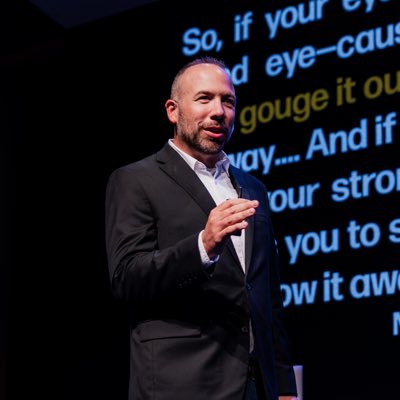 murphhutson's tweet photo. #NewProfilePic https://t.co/LcKKKr8e8Y