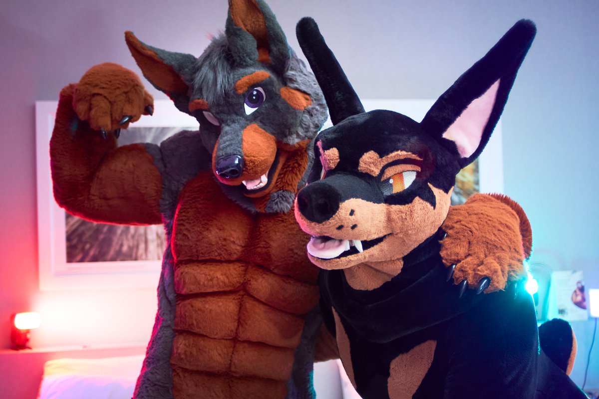 Always a fun time with <a href="/archie_dobie/">Archie</a> 
📸: <a href="/RafaGreenfur/">rafagreenfur.bsky.social</a>