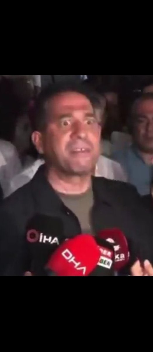 Mersin halkı bunu milletvekili seçti buyrun bunu siz yarattınız ellerinize polis kanı bulaştı mutlumusunuz