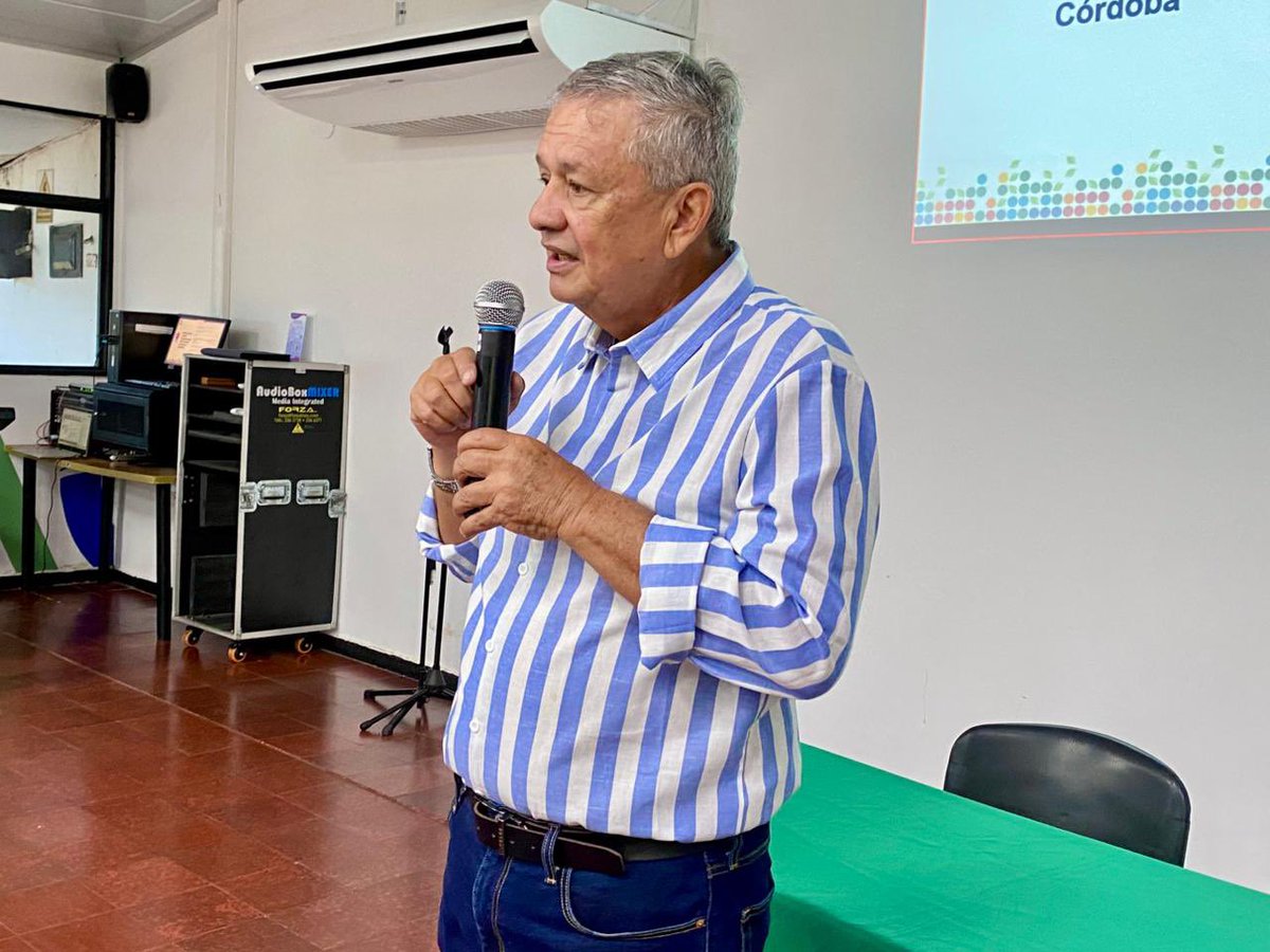 GobMeta's tweet photo. ¡Comprometidos con el campo! 
🤝Participamos en el Comité Departamental de la cadena productiva de maíz en el Meta, fortaleciendo espacios de diálogo y articulación para impulsar el desarrollo agrícola de nuestro departamento 🌽💚🤍 https://t.co/RETYHeYuNK