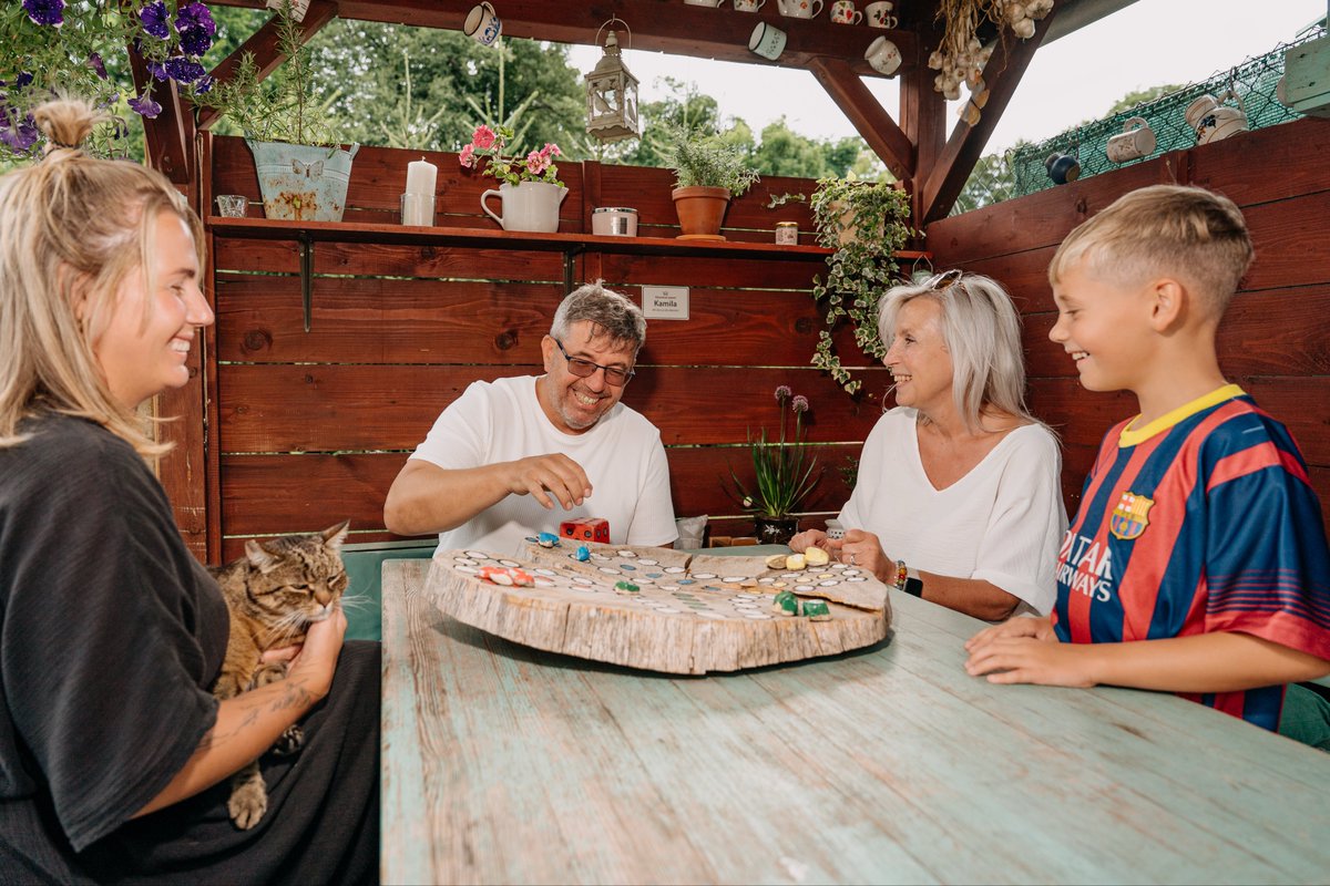 BEZ FRÁZÍ tweet media