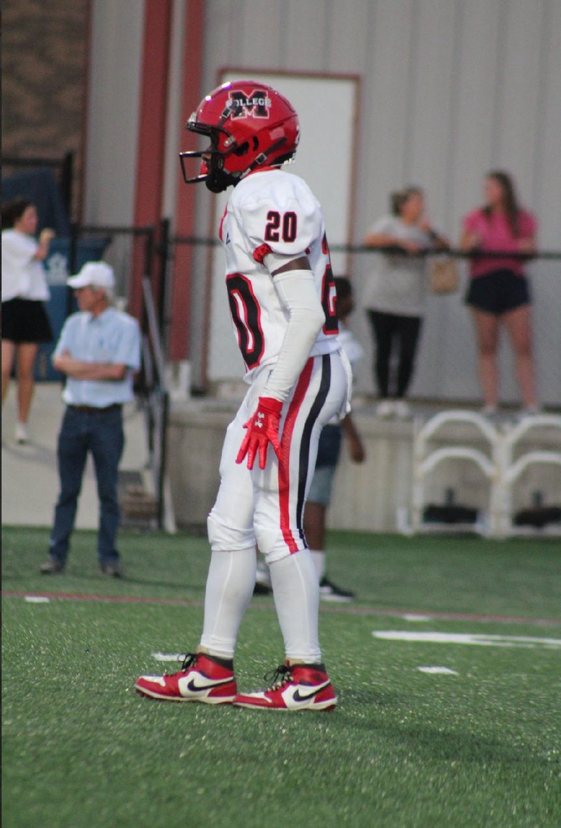 Alex Bennett tweet media