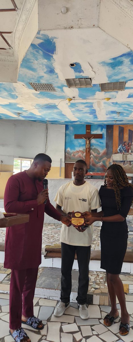 dr_kafoundation's tweet image. 🎷 Saxophone Mentor
“Breathing life into music 🎷✨, thank you Mr Precious Onuwa for mentoring our Saxophone mentees with passion and excellence. We celebrate your impact today! 🙌 #Empower2Empower #MentorAppreciation #Graduation2025”
