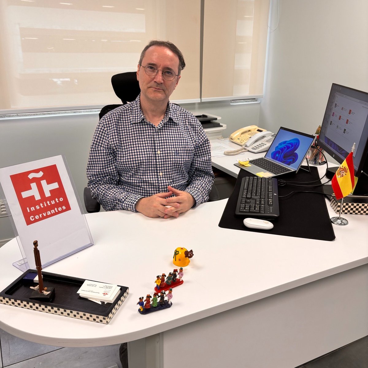 ¡Bienvenido al #InstitutoCervantesRecife!😍
Estamos felices de recibir con los brazos abiertos a 🌹Luis Ángel Macías, nuestro nuevo director. Desde el equipo de Recife vamos a apoyarte,  en este nuevo ciclo de retos, proyectos culturales y académicos. ¡Un abrazo! <a href="/InstCervantes/">Instituto Cervantes</a>🥰