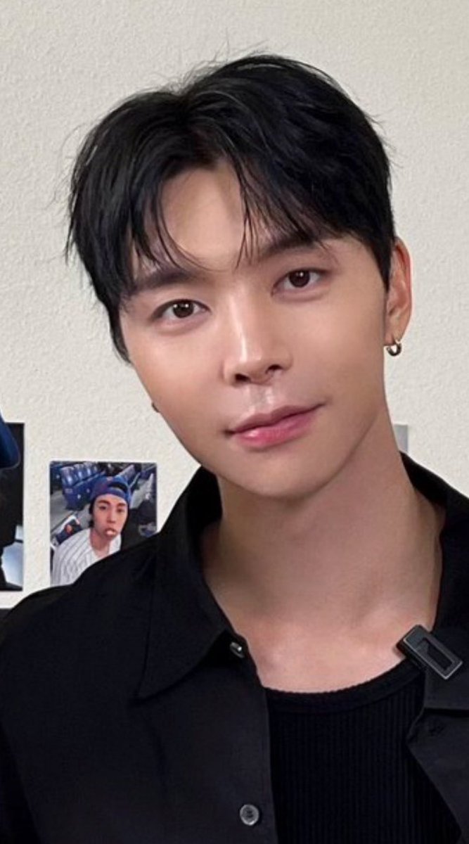 what a good looking guy we have here