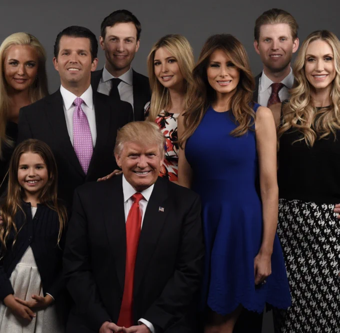 🔴COINDESK : "Investimenti della Famiglia Trump nel Bitcoin Superano 1,5 Milioni di Dollari"