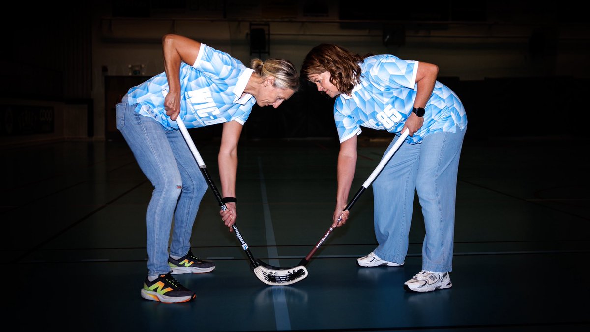 WarbergIC's tweet image. Vad är erat betyg på vårt retroställ, 1-10! 💙🔥
____________
#viärwarberg