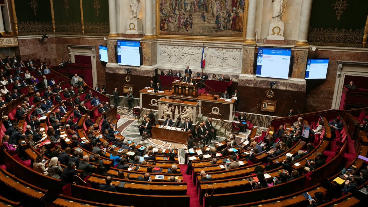 🔴 ALERTE INFO
Vote de confiance: avec 364 voix contre la confiance, François Bayrou largement renversé par l'Assemblée
l.bfmtv.com/37aT