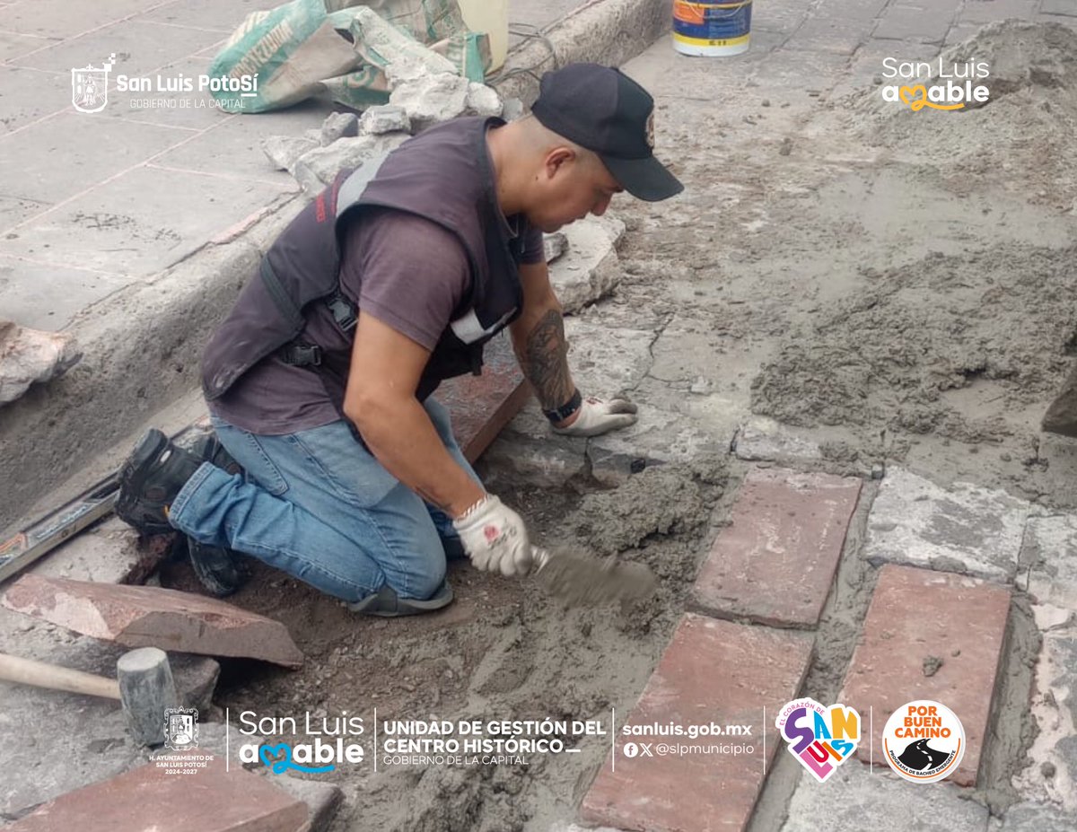 En el #CorazónDeSanLuis avanzamos con el programa #PorBuenCamino.

En atención a las instrucciones del alcalde <a href="/EF_Galindo/">Enrique Galindo C</a>, en la calle Ignacio Aldama, a la altura de Plaza de Los Fundadores, nuestra Cuadrilla de Respuesta Inmediata realizó trabajos de bacheo.