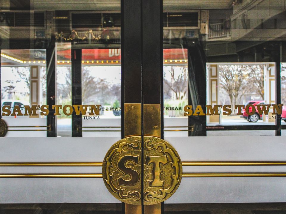 sttunica's tweet photo. The doors open, you've made it inside the casino... Where do you head first? 🤔 
.
.
.
Must be 21+. Gambling problem? Call 1-888-777-9696 https://t.co/YSqEWvGTC9