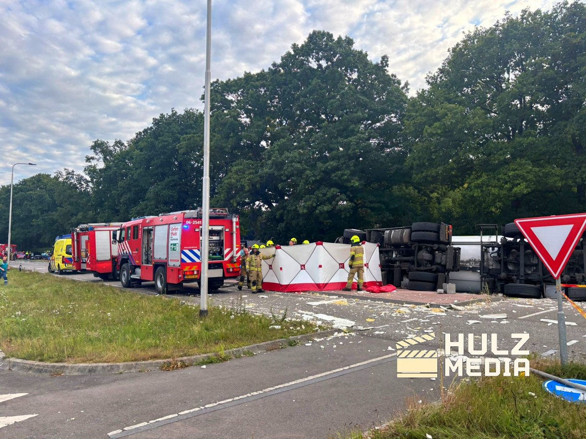 Ongeluk met melk-tankwagen bij Uddel