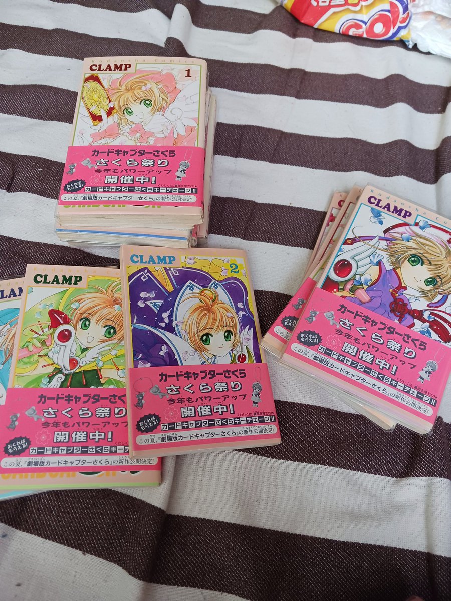 手放したから買いなおし
やはり名作
小学生ときから大好きや🫶
なつかし🫶
昔は嫌いだったがとうや兄貴イケメン( ・∀・)