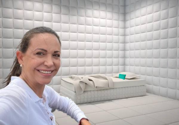 Para los que no entienden la imagen ps aquí les dejo otra más con una nueva pista para que analicen el contexto 😂😂