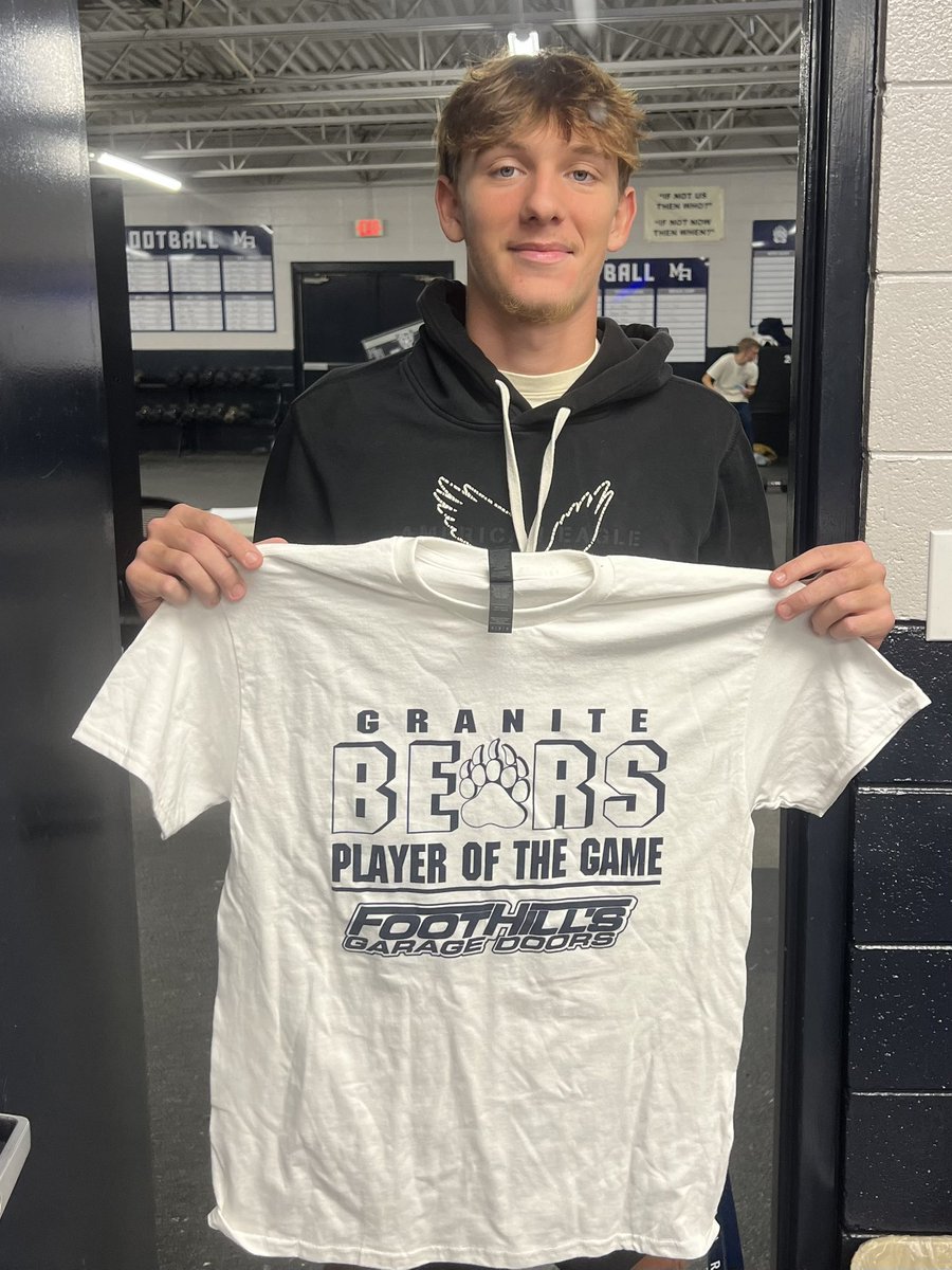 congrats to <a href="/GraniteBears/">MA Athletics</a> 🏈 
#10 Jasper Wilmoth this week’s FOOTHILLS GARAGE DOORS Player of the Week GO 🐻 <a href="/MACSchools/">Mount Airy City Schools</a> <a href="/granitesquad/">GSOD</a> <a href="/MrCoryLeeSmith/">Cory Smith</a> <a href="/MABearHistorian/">MA Bears Historian</a> <a href="/GraniteBearsFB/">Mount Airy Football</a> <a href="/CoachATaylorMA/">Austin Taylor</a> <a href="/jasper11809/">Jasper Wilmoth</a>