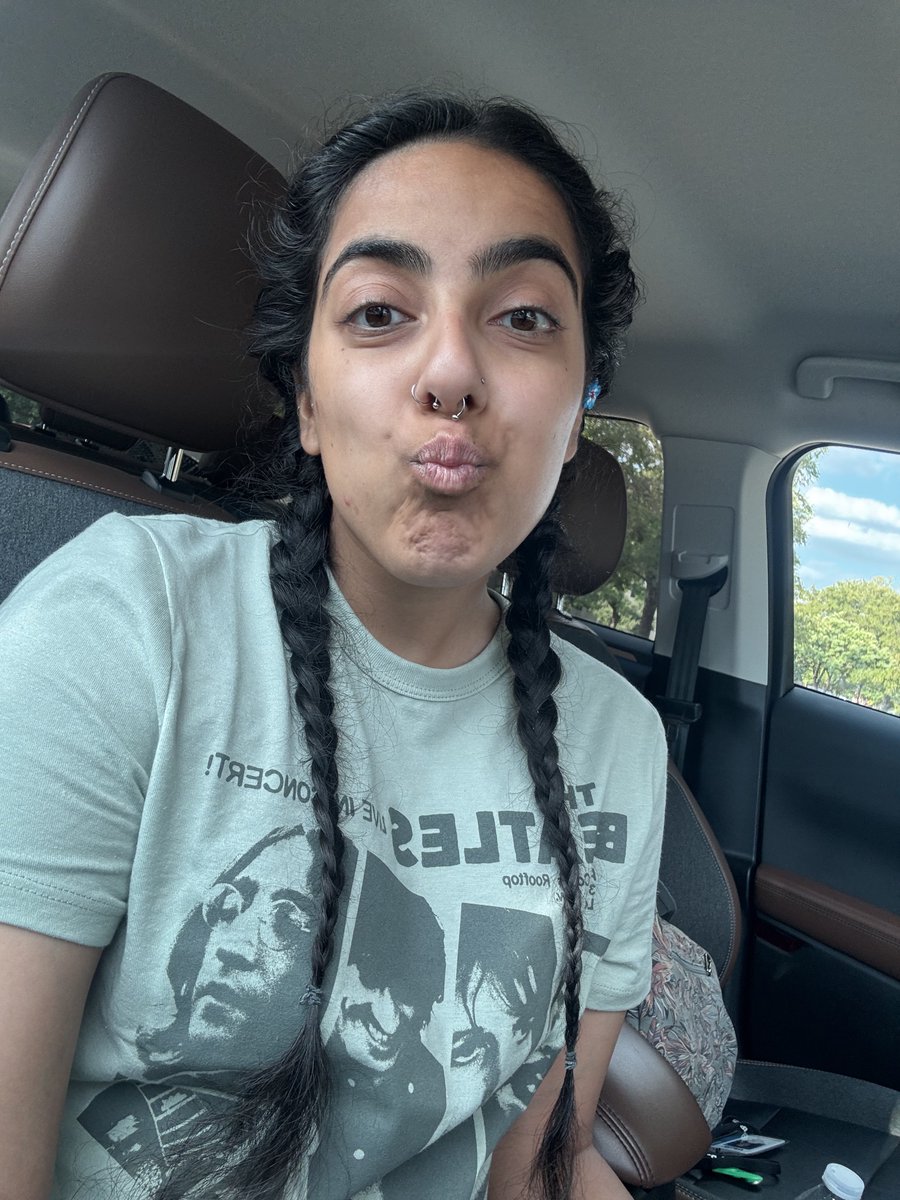 Jasmine 🌌🔭 tweet media