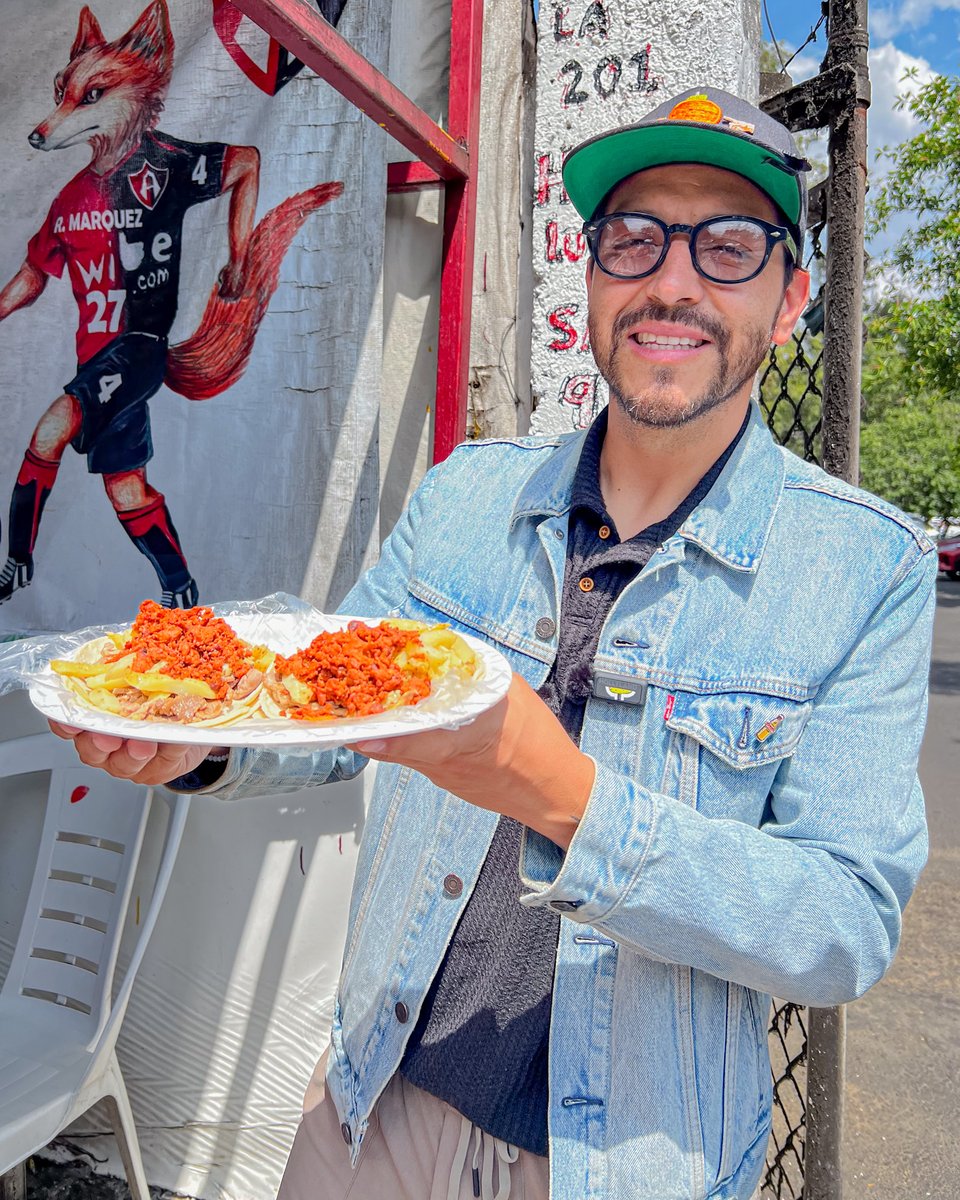 Si hablamos de garnachas con sazón de verdad, la colonia Escuadrón 201 es parada obligada. 😎🌮

Nuevo video aquí ⬇⬇⬇
youtube.com/watch?v=zR66yK…