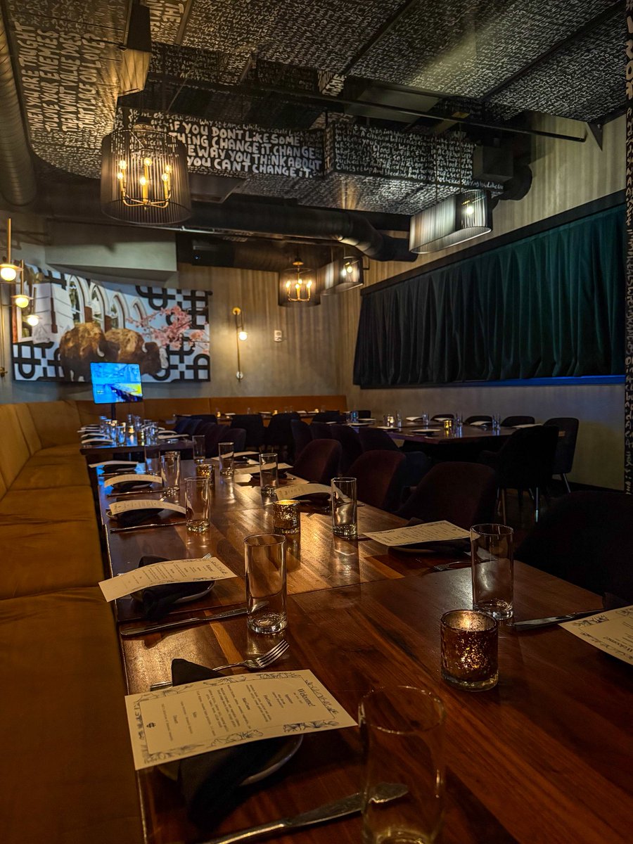 Get a head start on planning your holiday party with us this year ✨ Head to our website to inquire about our private dining options! 
#CUthere